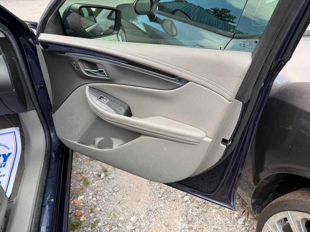 Chevrolet Impala 4dr Sdn LS w/1FL 2019