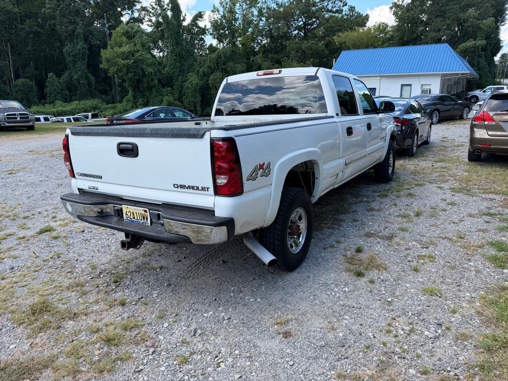 Chevrolet Silverado 2500HD Crew Cab 153" WB 4WD LS 2004
