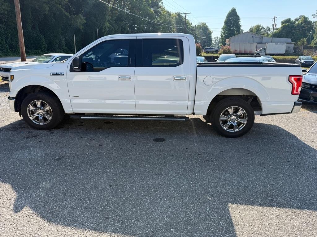 Ford F-150 2WD SuperCrew 157" Lariat 2015