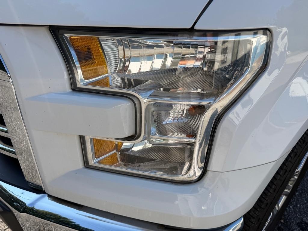 Ford F-150 2WD SuperCrew 157" Lariat 2015