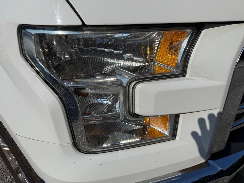 Ford F-150 2WD SuperCrew 157" Lariat 2015