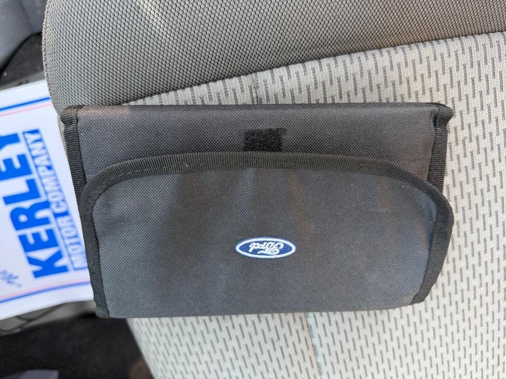Ford F-150 2WD SuperCrew 157" Lariat 2015