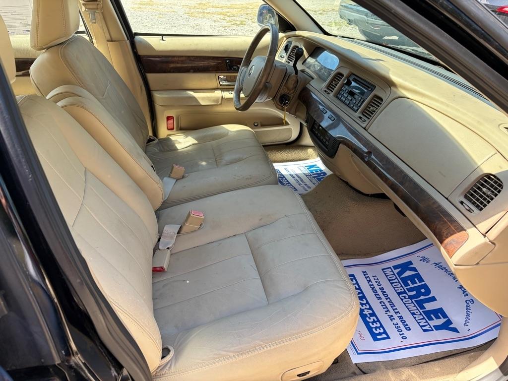 Mercury Grand Marquis 4dr Sdn LS 2008