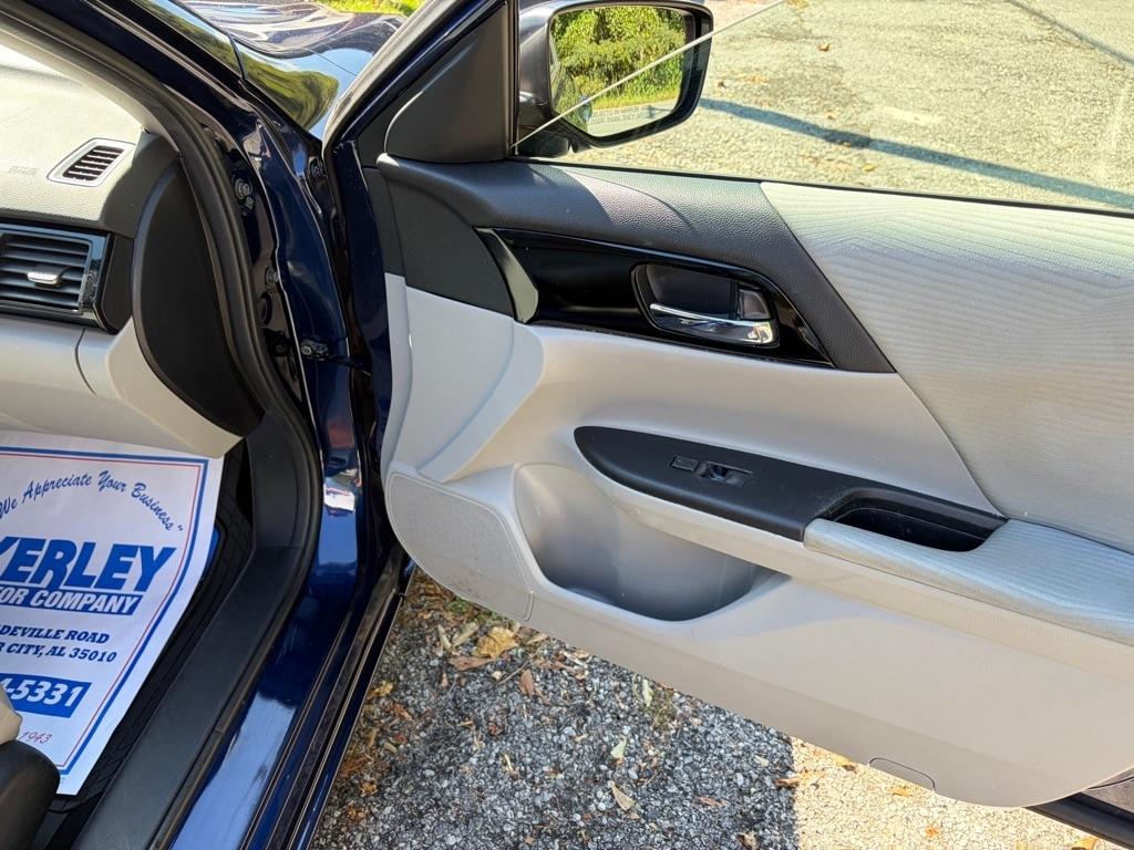 Honda Accord Sedan LX CVT 2017