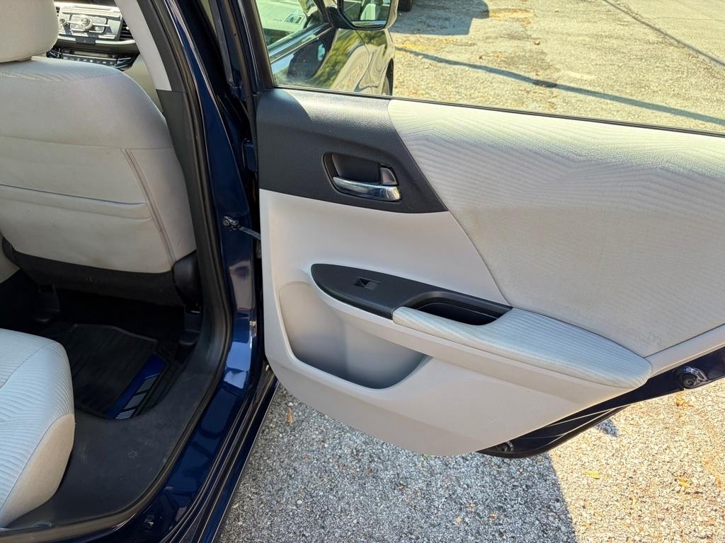 Honda Accord Sedan LX CVT 2017