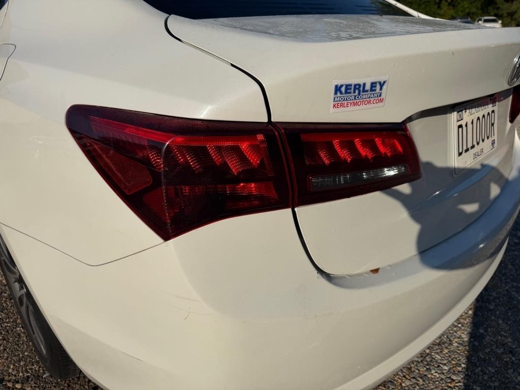 Acura TLX 4dr Sdn FWD V6 2016
