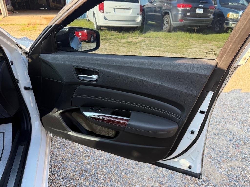 Acura TLX 4dr Sdn FWD V6 2016
