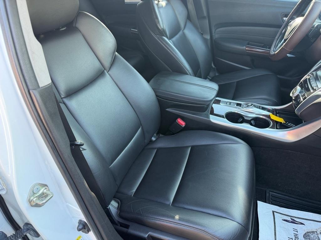 Acura TLX 4dr Sdn FWD V6 2016
