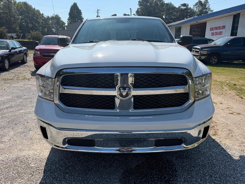 RAM 1500 Classic SLT 4x2 Crew Cab 6'4" Box 2019