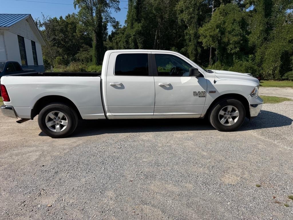 RAM 1500 Classic SLT 4x2 Crew Cab 6'4" Box 2019