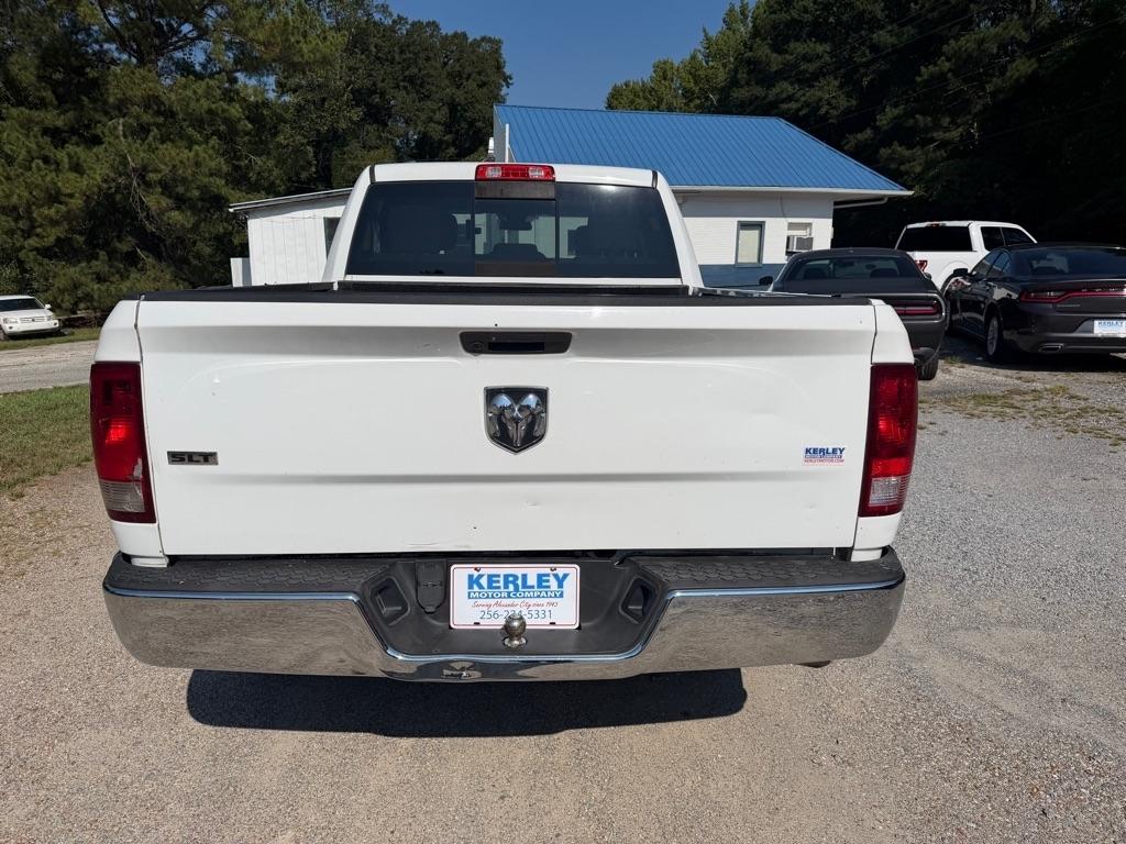 RAM 1500 Classic SLT 4x2 Crew Cab 6'4" Box 2019
