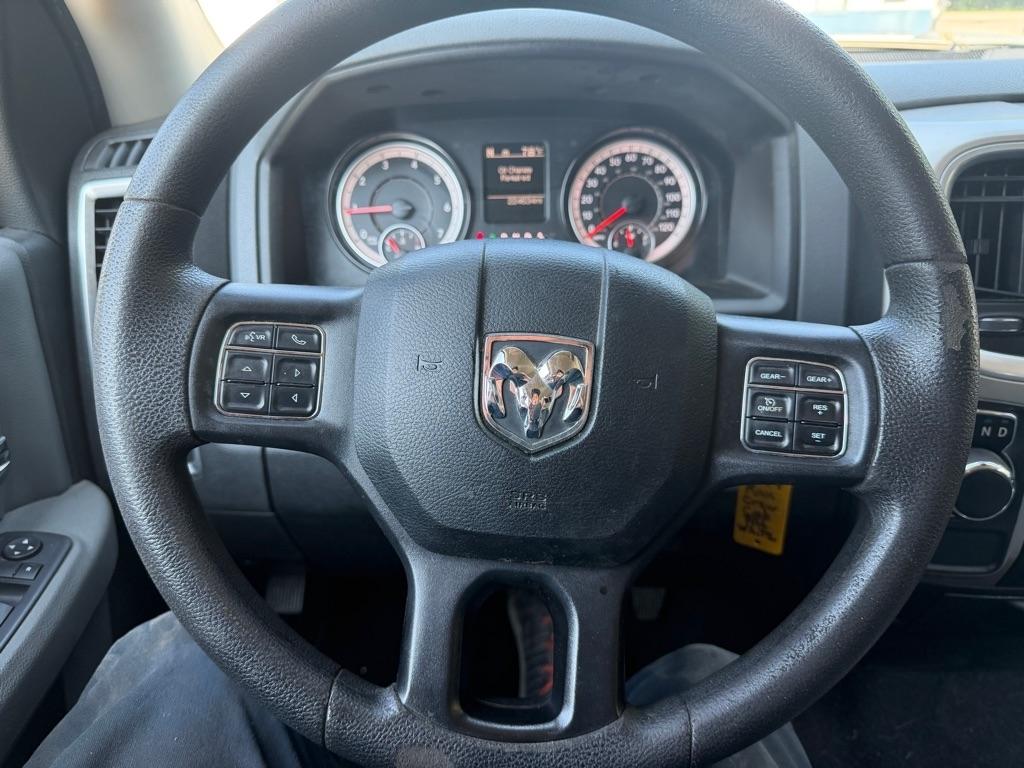 RAM 1500 Classic SLT 4x2 Crew Cab 6'4" Box 2019