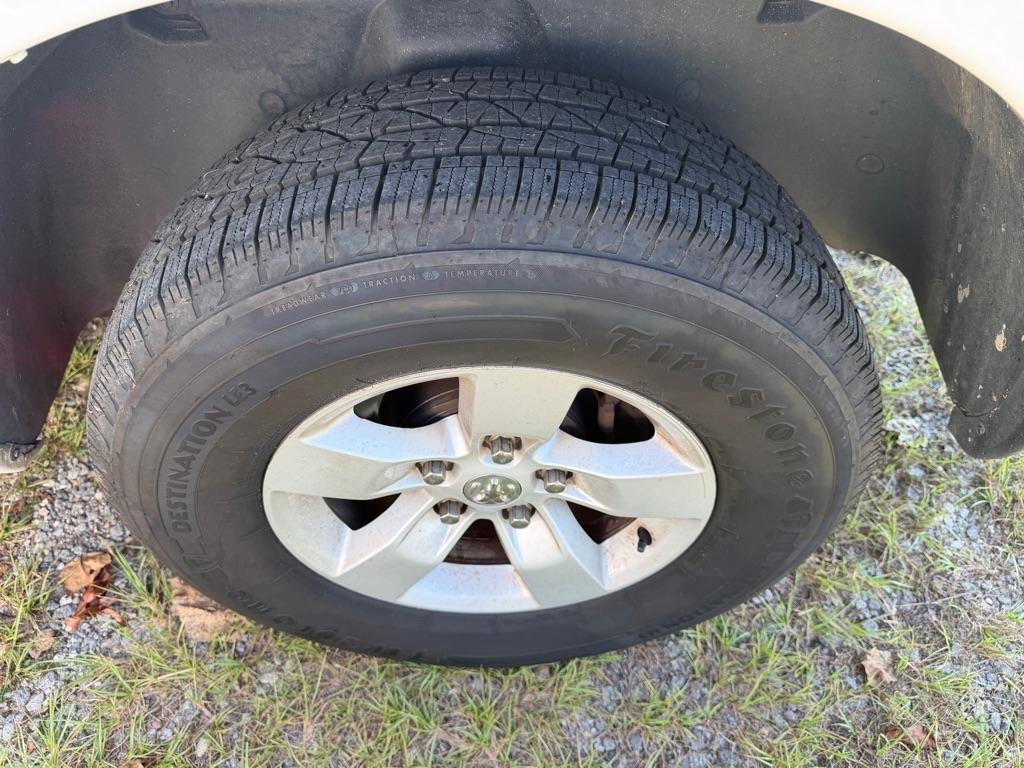 RAM 1500 Classic SLT 4x2 Crew Cab 6'4" Box 2019