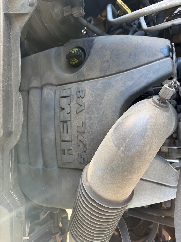 RAM 1500 Classic SLT 4x2 Crew Cab 6'4" Box 2019