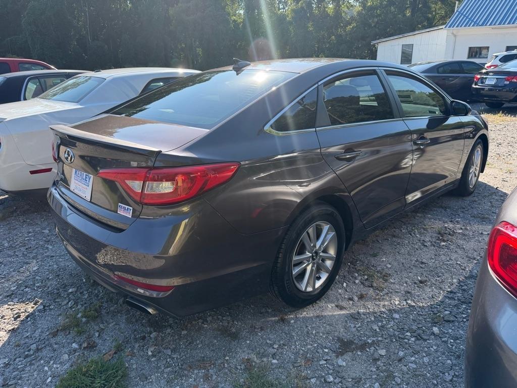 Hyundai Sonata 4dr Sdn 2.4L SE 2016