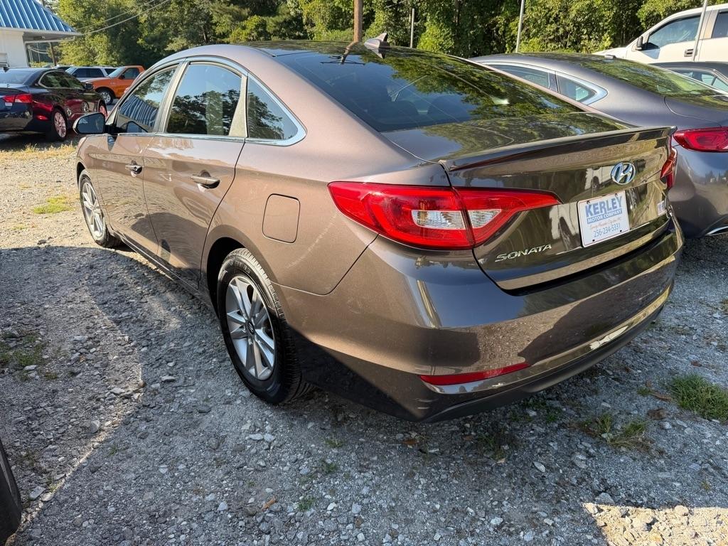 Hyundai Sonata 4dr Sdn 2.4L SE 2016