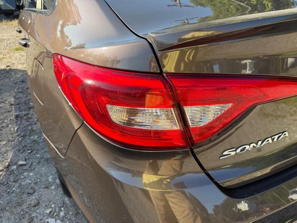 Hyundai Sonata 4dr Sdn 2.4L SE 2016