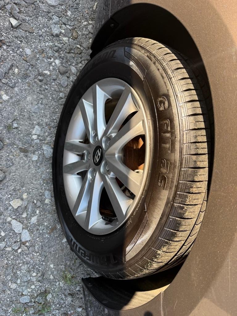 Hyundai Sonata 4dr Sdn 2.4L SE 2016