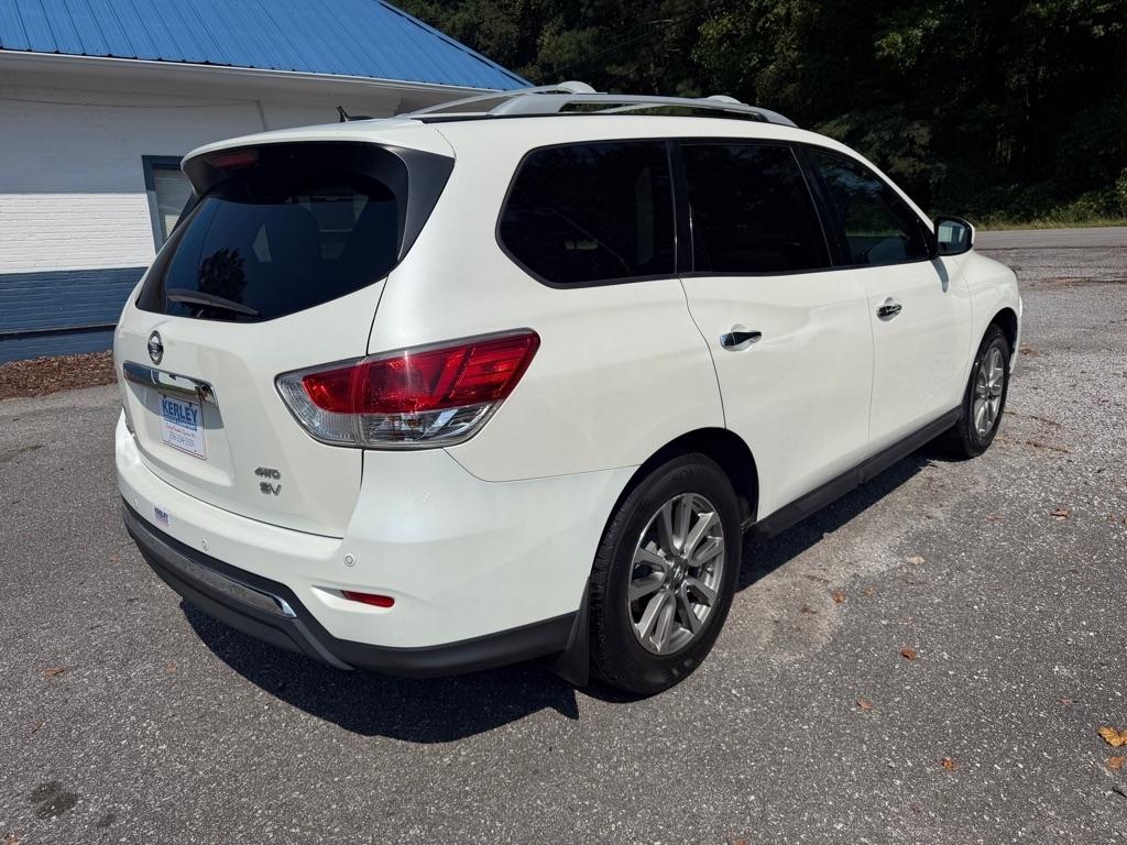 Nissan Pathfinder 4WD 4dr SV *Ltd Avail* 2015