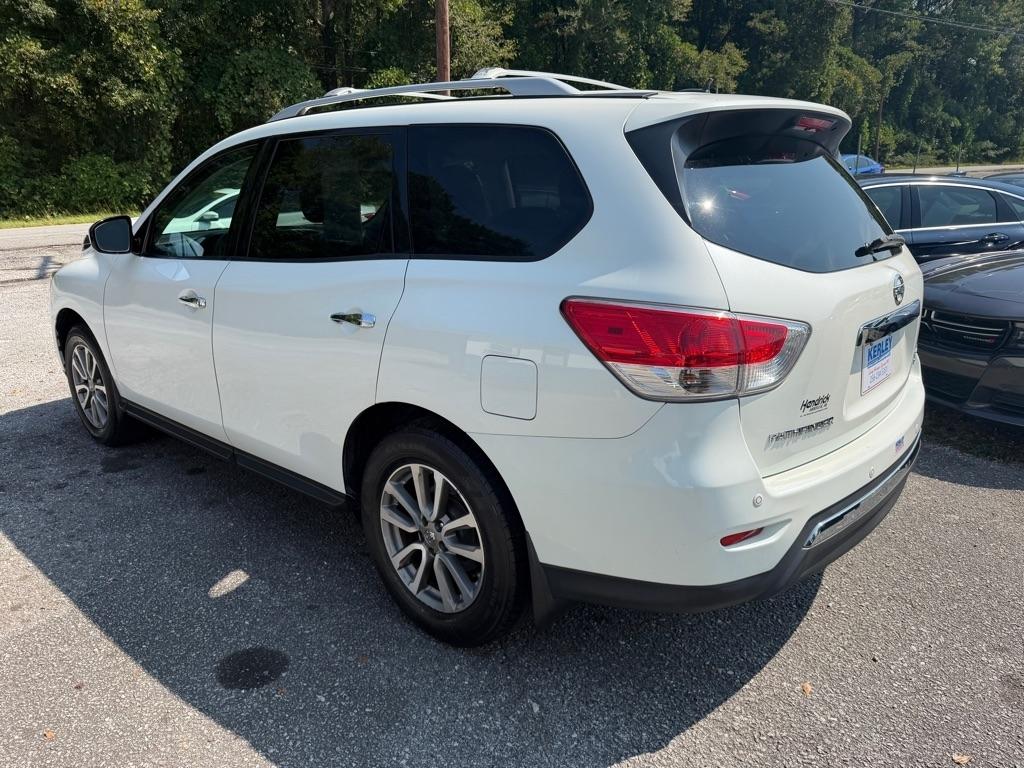 Nissan Pathfinder 4WD 4dr SV *Ltd Avail* 2015