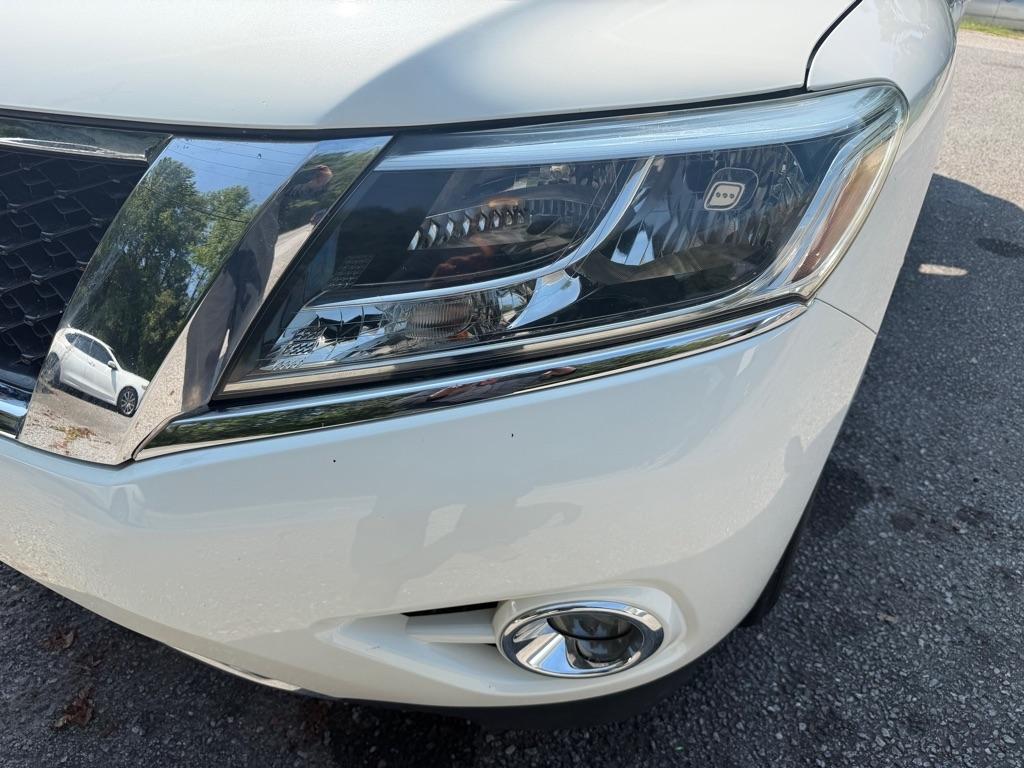 Nissan Pathfinder 4WD 4dr SV *Ltd Avail* 2015