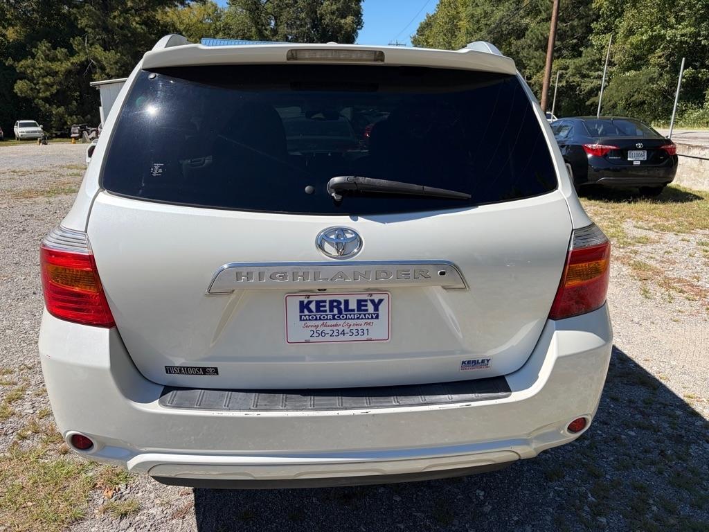 Toyota Highlander FWD 4dr V6 Limited (Natl) 2010