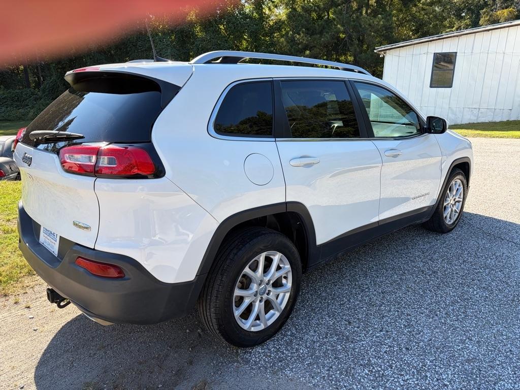 Jeep Cherokee FWD 4dr Latitude 2016