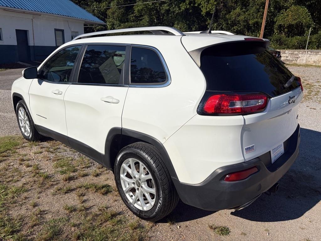 Jeep Cherokee FWD 4dr Latitude 2016