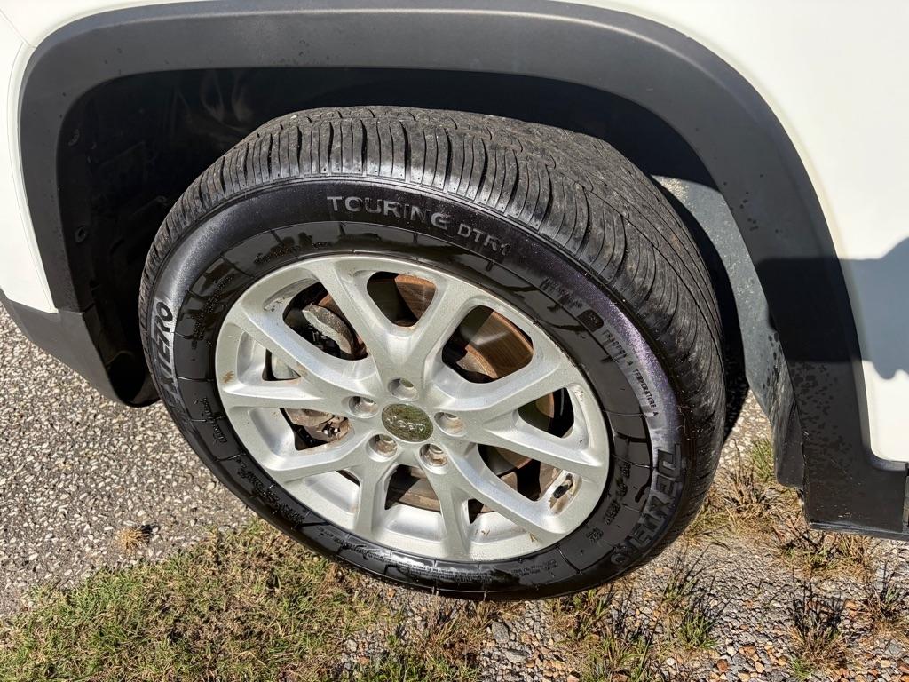 Jeep Cherokee FWD 4dr Latitude 2016