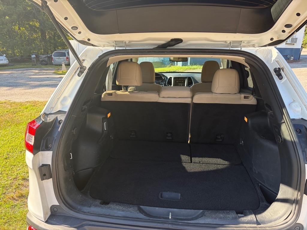 Jeep Cherokee FWD 4dr Latitude 2016
