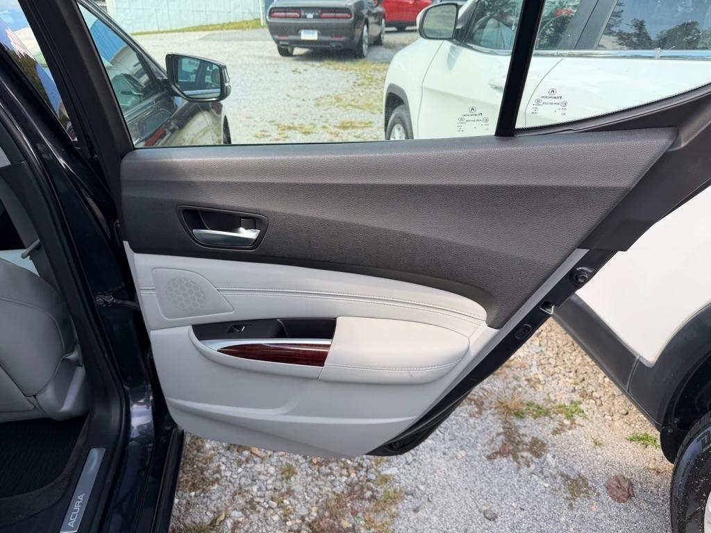 Acura TLX 4dr Sdn FWD V6 Advance 2015