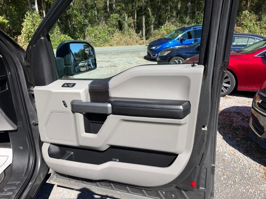 Ford F-150 XLT 2WD SuperCab 6.5' Box 2018