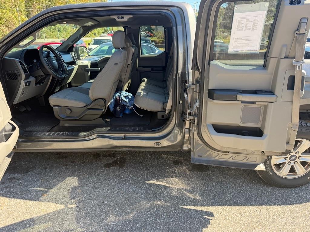 Ford F-150 XLT 2WD SuperCab 6.5' Box 2018