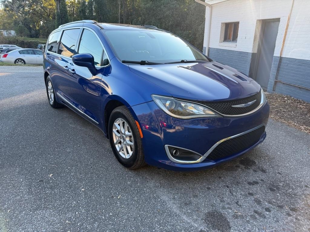 Chrysler Pacifica Touring L FWD 2020
