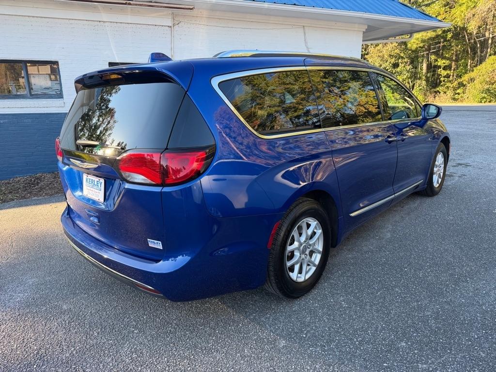 Chrysler Pacifica Touring L FWD 2020
