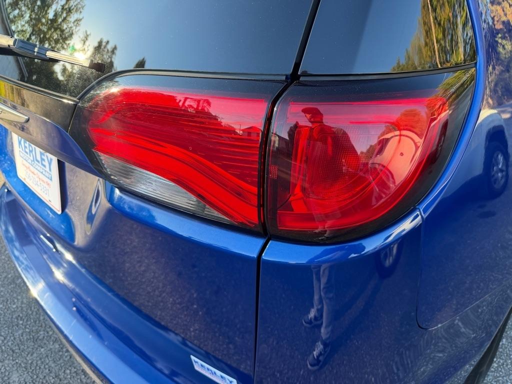 Chrysler Pacifica Touring L FWD 2020