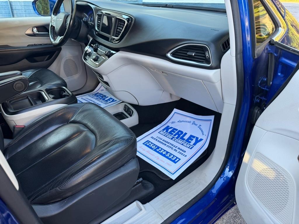 Chrysler Pacifica Touring L FWD 2020