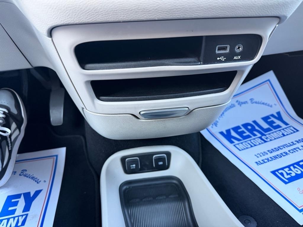 Chrysler Pacifica Touring L FWD 2020