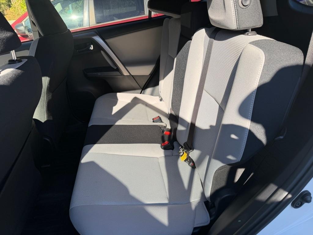 Toyota RAV4 Adventure FWD (Natl) 2018