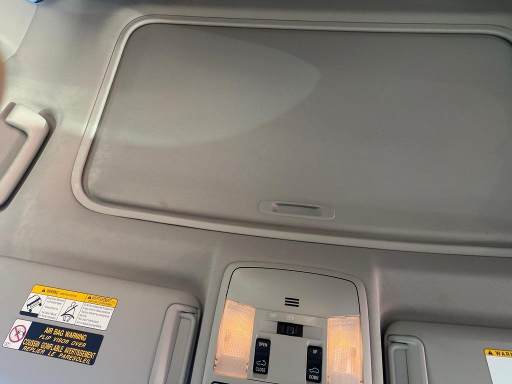 Toyota RAV4 Adventure FWD (Natl) 2018