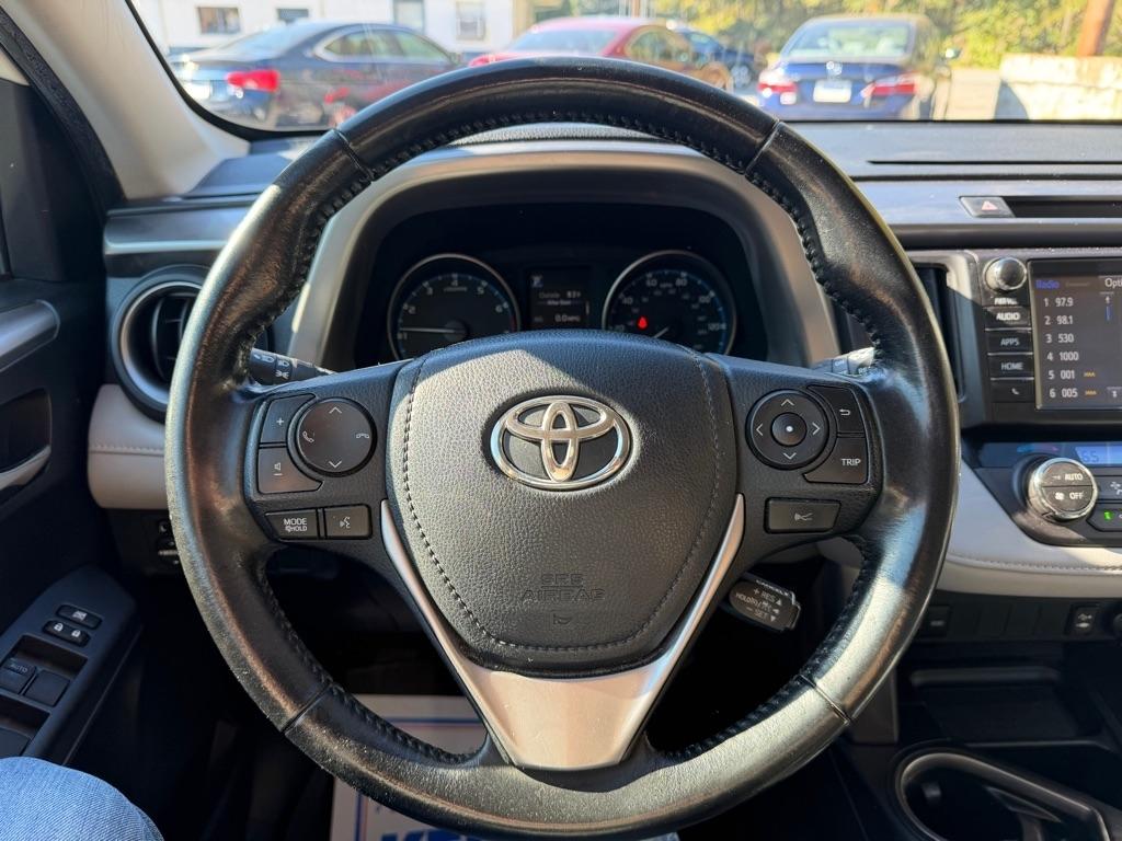 Toyota RAV4 Adventure FWD (Natl) 2018