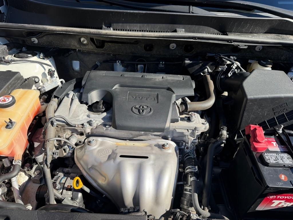 Toyota RAV4 Adventure FWD (Natl) 2018
