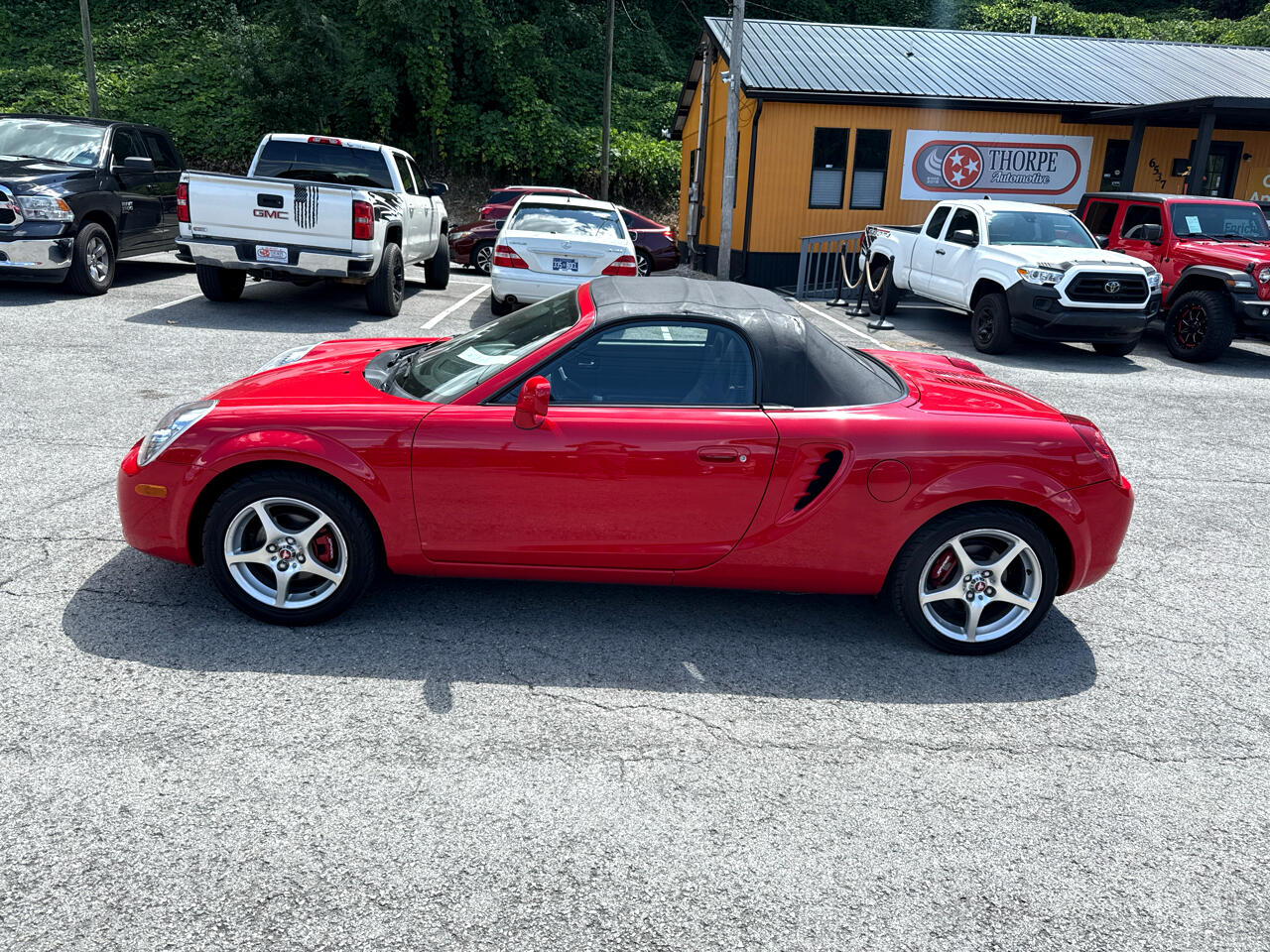 2004 Toyota MR2 Spyder photo 4