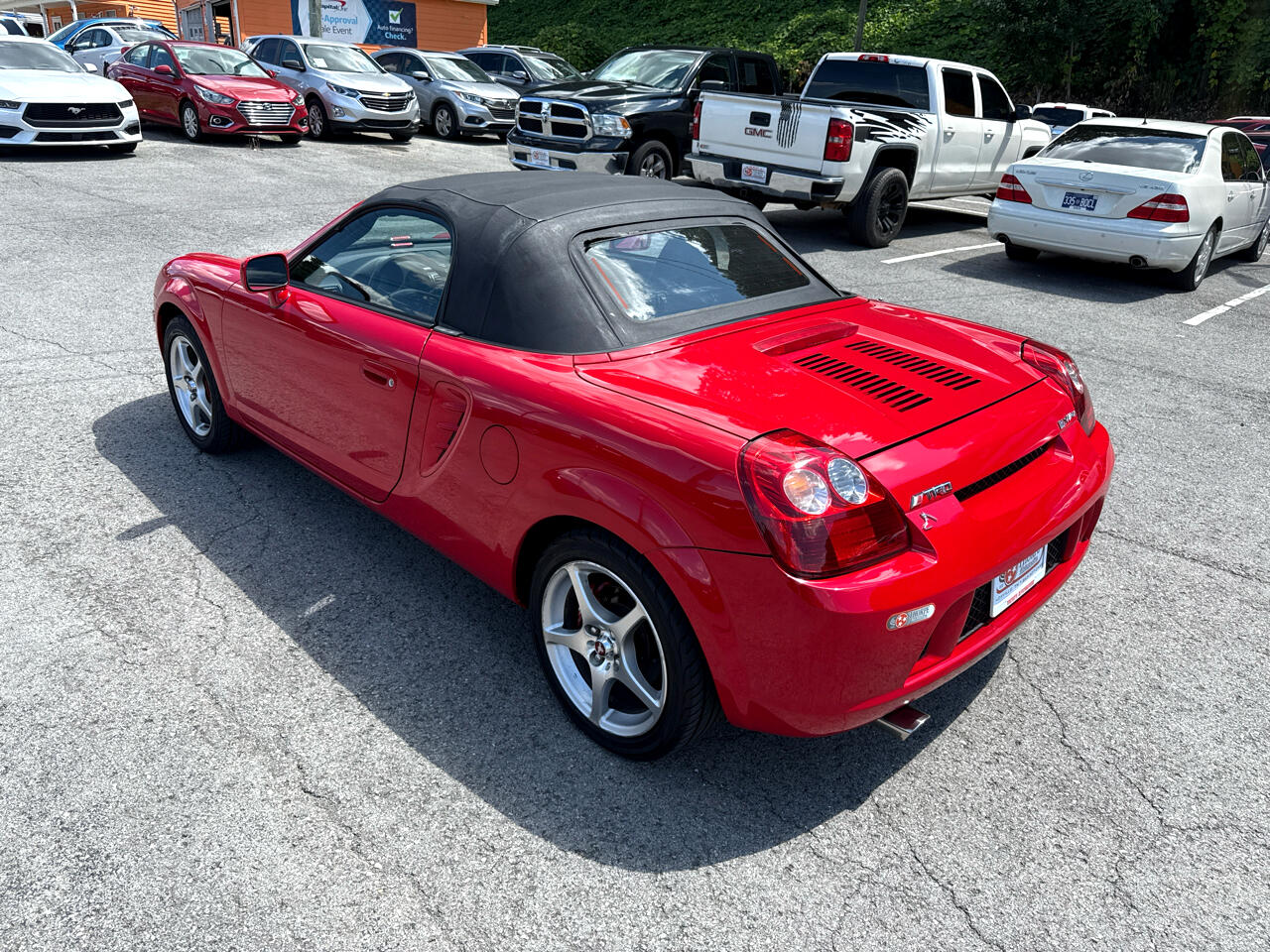 2004 Toyota MR2 Spyder photo 5