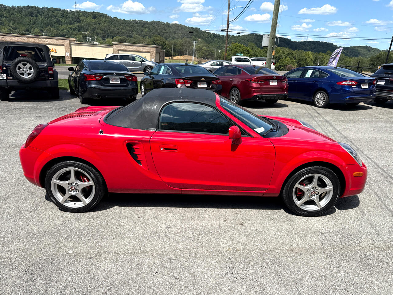 2004 Toyota MR2 Spyder photo 8