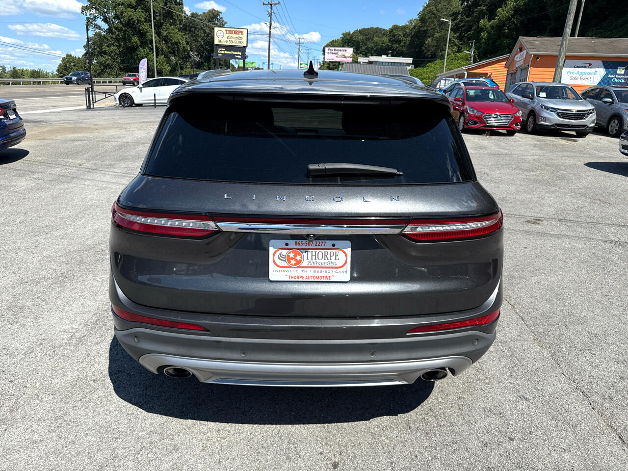 2020 Lincoln Corsair Standard photo 3