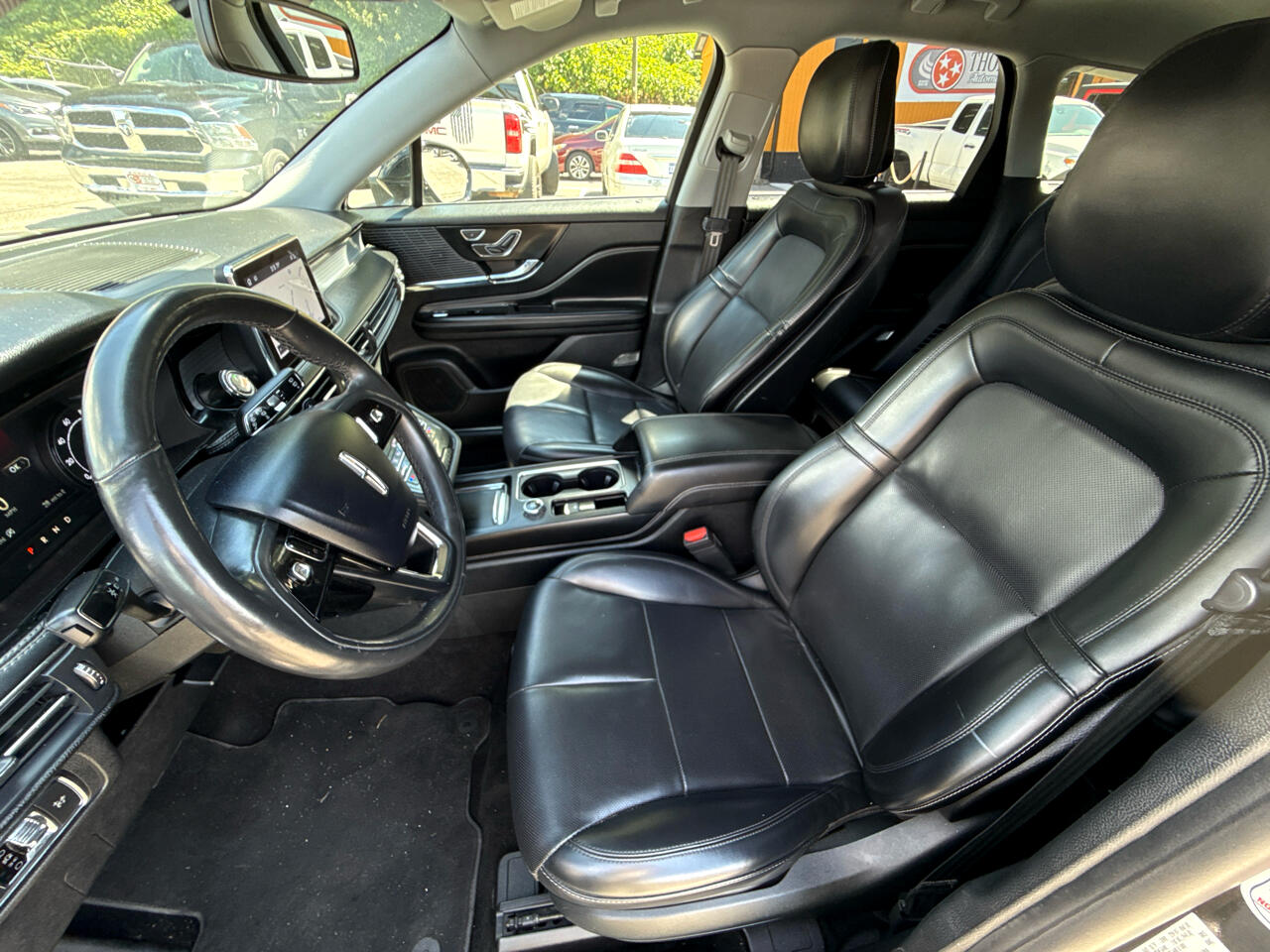 2020 Lincoln Corsair Standard photo 12