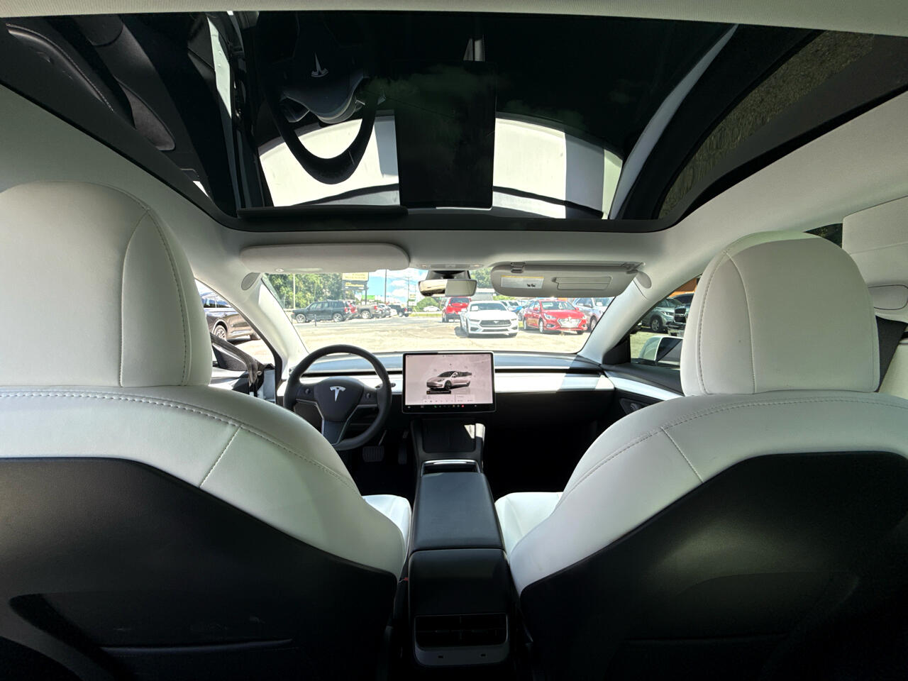 2022 Tesla Model 3 Standard Range photo 16