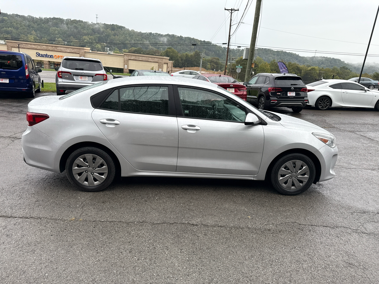 2019 Kia Rio LX S photo 3