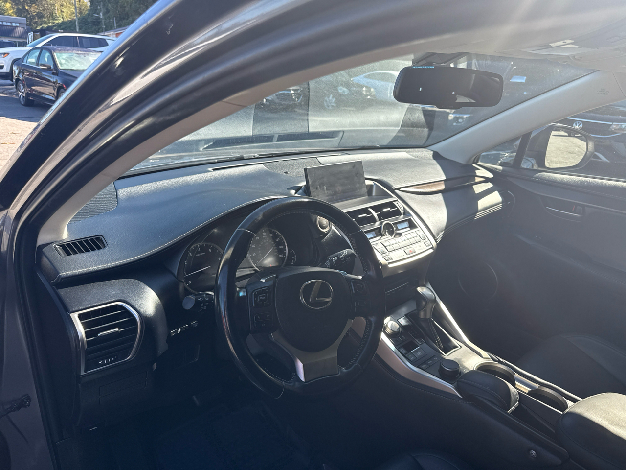 Lexus NX 200t FWD 2016 Lexus NX 200t FWD 2016